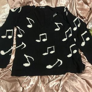 Hot Topic Musical Notes V-Neck Sweater (Like New)